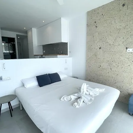 The Unique On The Sea Apartment *