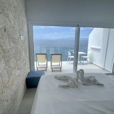 Apartment The Unique On The Sea