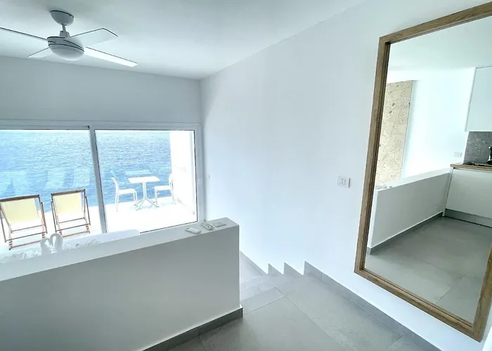 The Unique On The Sea Apartment