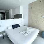 The Unique On The Sea Appartement *