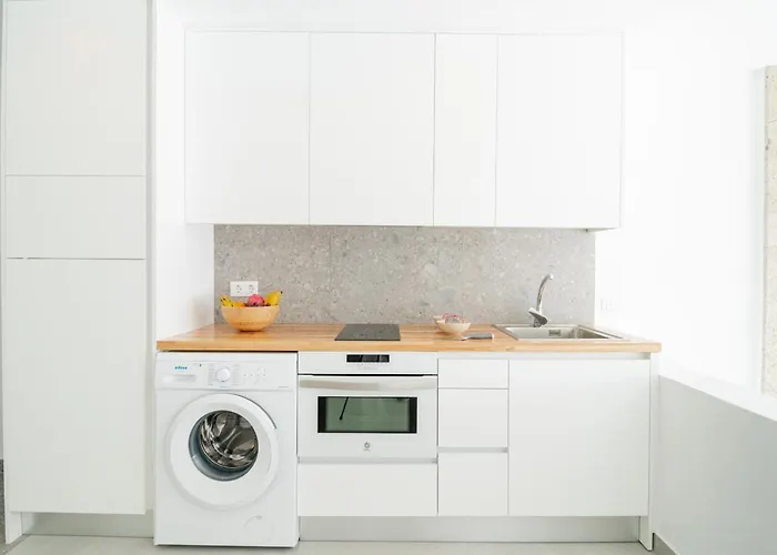 The Unique On The Sea *